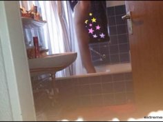 my sister shaves her pussy in the bath