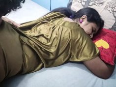 Hot indian wife seduces husband with big ass romance - vaishnavysharunraj